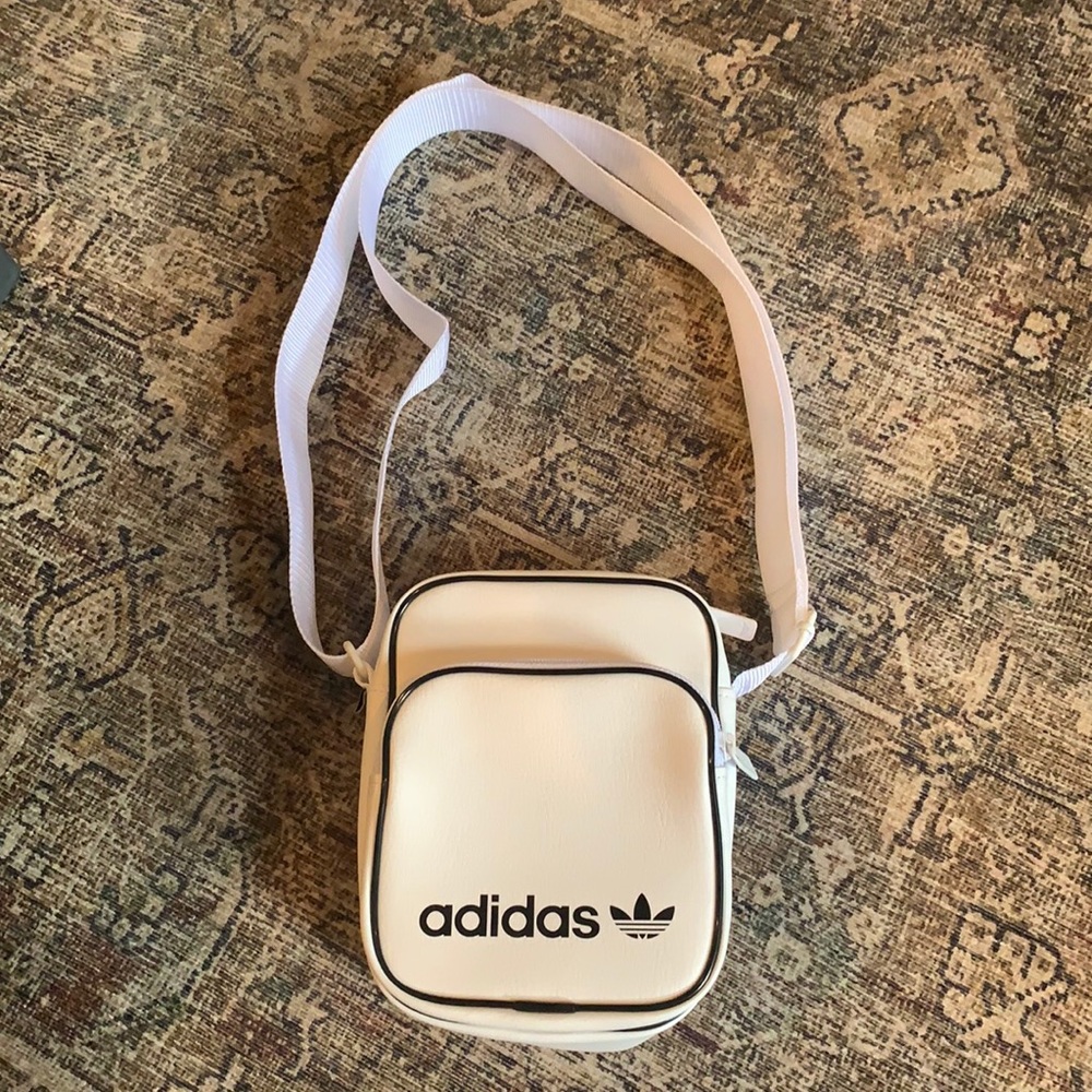 Addias bag